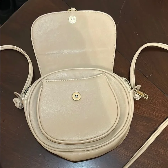 Lionel Caramel Studded Fringe Faux Leather Purse Bag Crossbody Boho - Picture 2 of 9